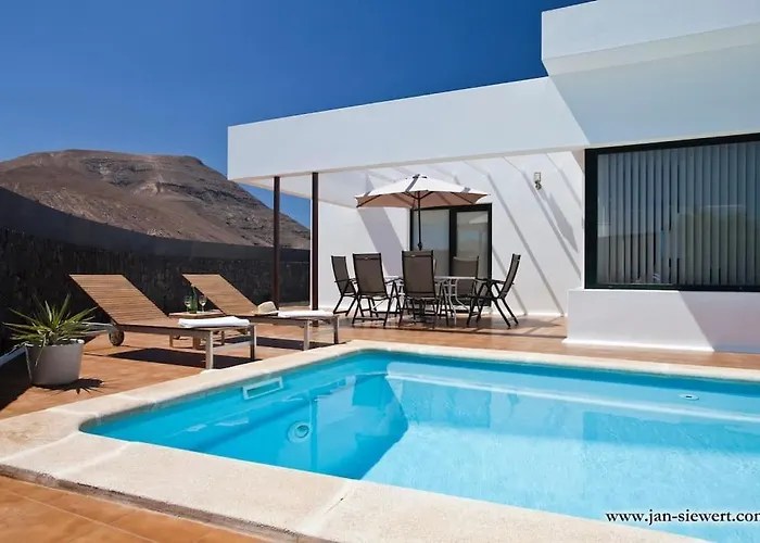 Andy Lanzarote 别墅 雅伊萨